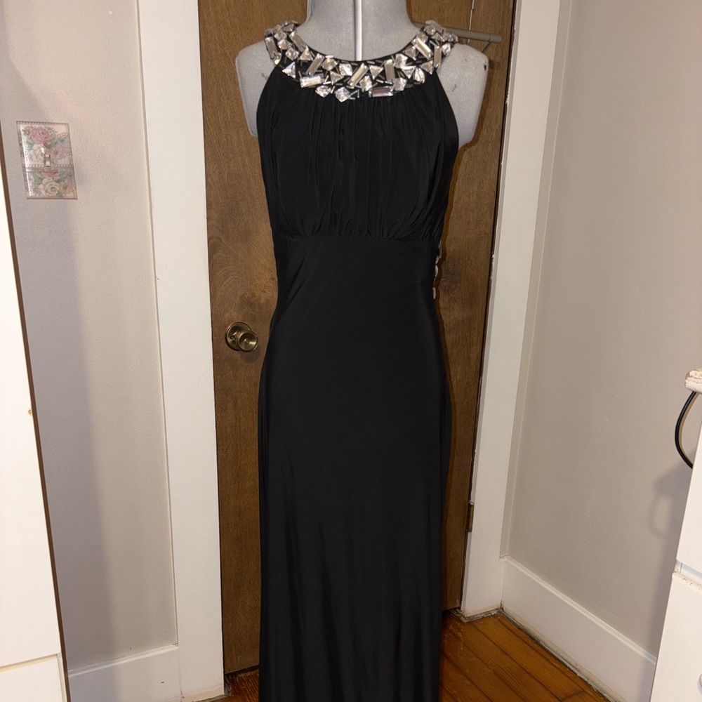 Floor length open back size 7/8